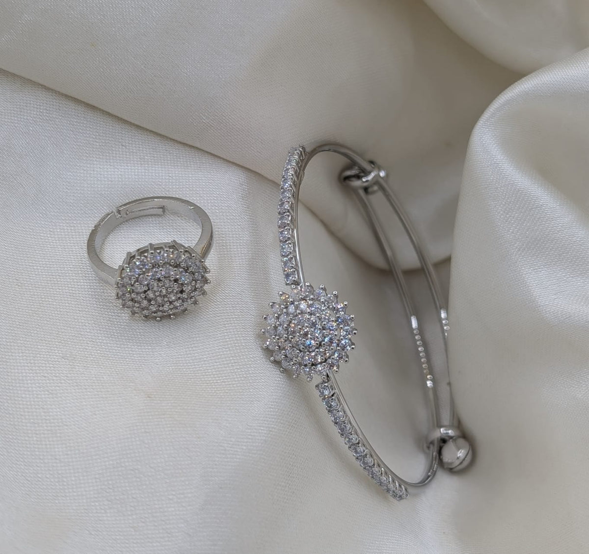 ✨ Elegant Silver Crystal Jewelry Set